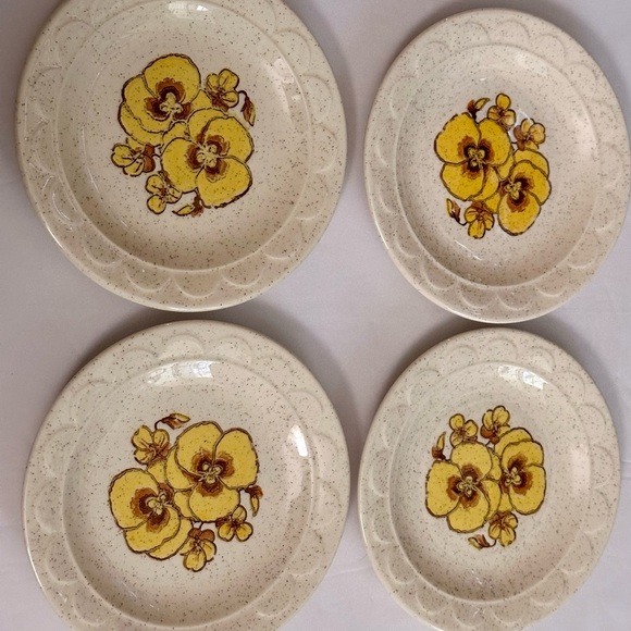 Vintage Style Yellow Floral Bread & Butter Plates - Set of 4, Great Condition - Picture 2 of 16